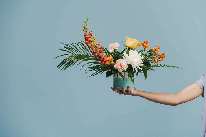 Samantha Flower Arrangement__The Floral Fixx_The Floral Fixx